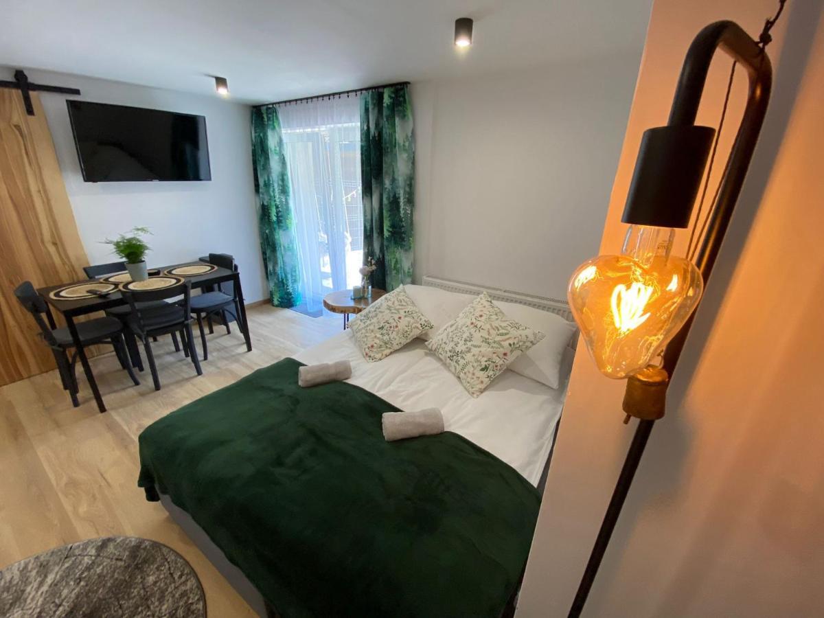 U Gazdy - Z Ogrodem I Tarasem , Przy Gondoli Apartment *